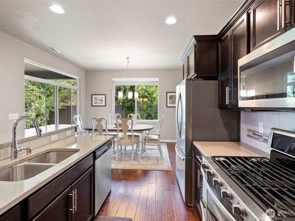 3842 Portside Drive, Bremerton WA 98312