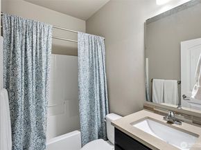 3842 Portside Drive, Bremerton WA 98312