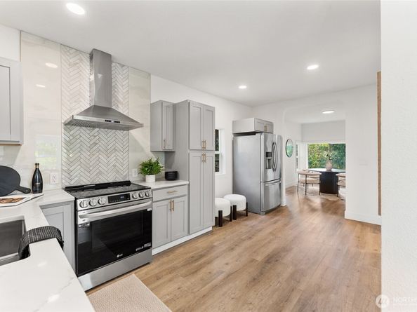 5154 S Creston Street, Seattle WA 98178