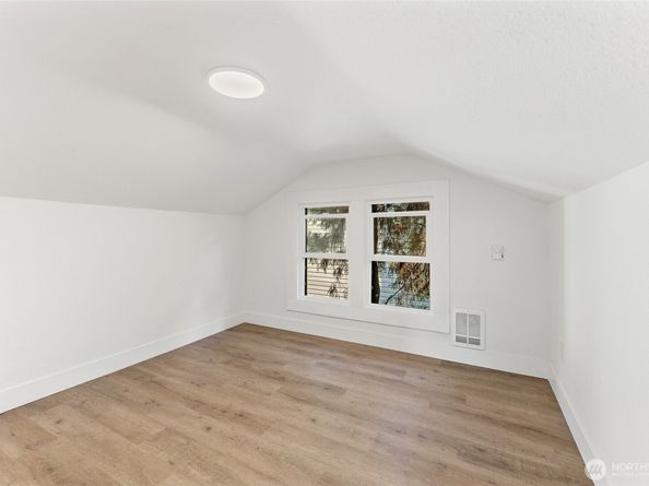 5154 S Creston Street, Seattle WA 98178