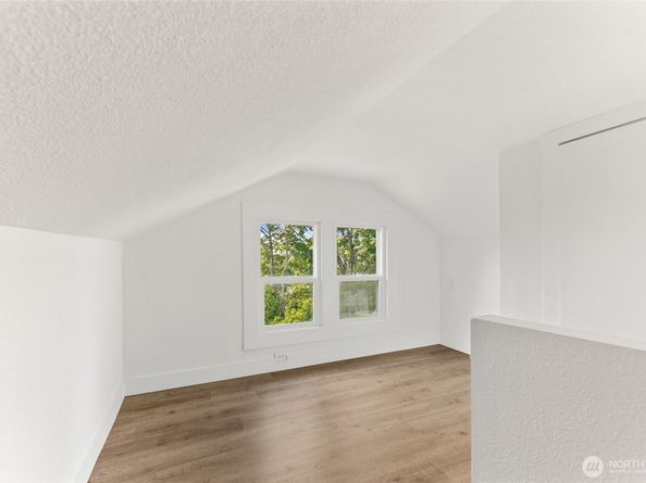 5154 S Creston Street, Seattle WA 98178