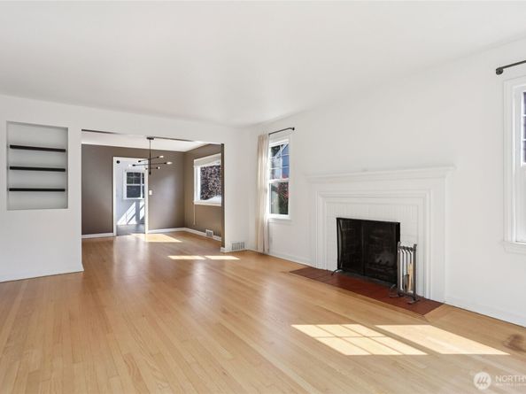 7322 21st Avenue NW, Seattle WA 98117