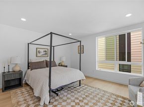 920 16th Avenue B, Seattle WA 98122