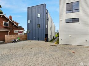 920 16th Avenue B, Seattle WA 98122
