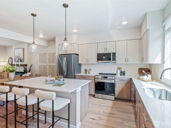 1322 194th Street SE G5, Bothell WA 98012