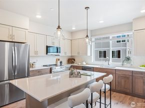 1322 194th Street SE G5, Bothell WA 98012