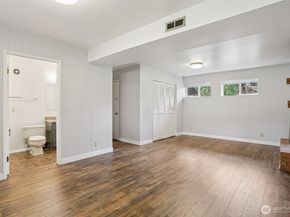 9726 NE 128th Street, Kirkland WA 98034