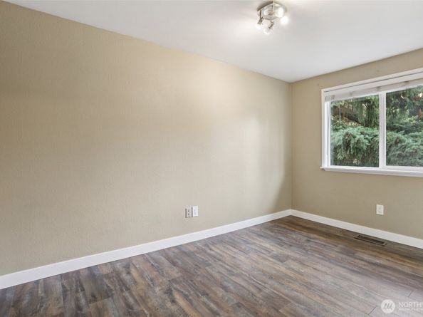 9726 NE 128th Street, Kirkland WA 98034