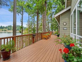 3465 Sulphur Springs Lane, Bremerton WA 98310
