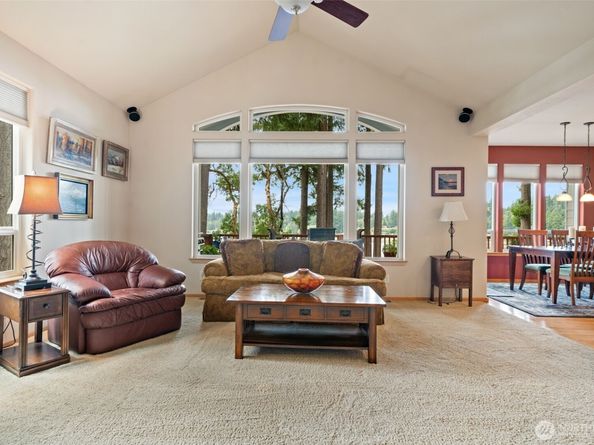 3465 Sulphur Springs Lane, Bremerton WA 98310