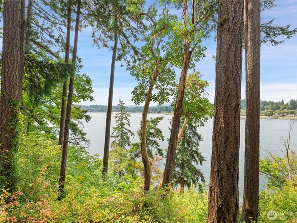 3465 Sulphur Springs Lane, Bremerton WA 98310