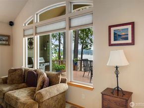 3465 Sulphur Springs Lane, Bremerton WA 98310