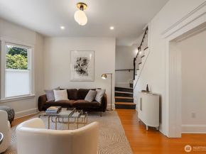 115 11th Avenue E, Seattle WA 98102