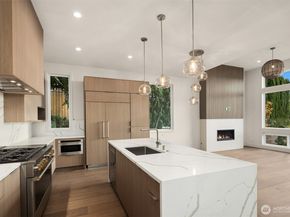 238 5th Avenue W, Kirkland WA 98033