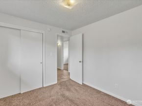 2316 SW 328th Street, Federal Way WA 98023