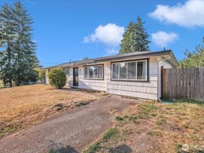2316 SW 328th Street, Federal Way WA 98023