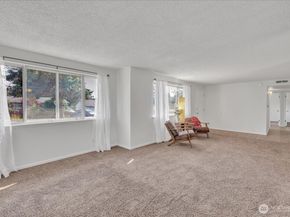 2316 SW 328th Street, Federal Way WA 98023