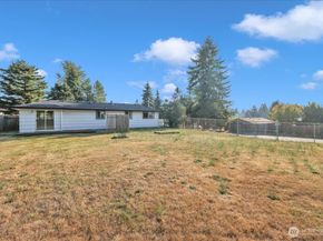 2316 SW 328th Street, Federal Way WA 98023