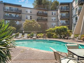 500 Elm Way 34, Edmonds WA 98020