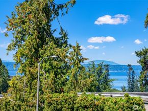 500 Elm Way 34, Edmonds WA 98020