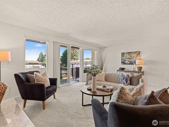 500 Elm Way 34, Edmonds WA 98020
