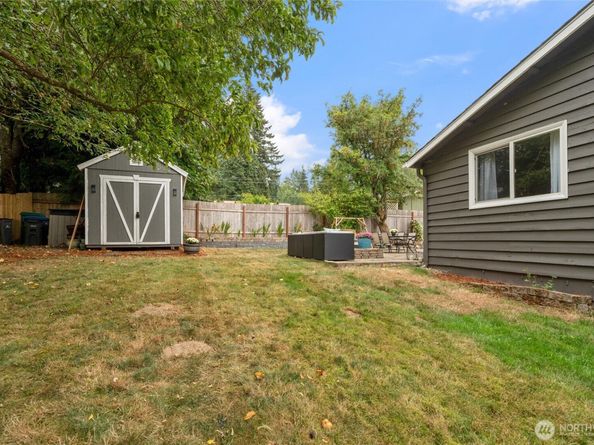 7230 E Maple Street, Port Orchard WA 98366