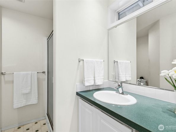23621 7th Avenue W, Bothell WA 98021