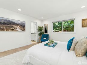 23621 7th Avenue W, Bothell WA 98021