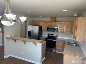10835 24th Avenue S, Burien WA 98168