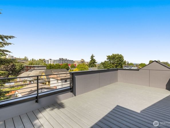 1627 B 21st Avenue, Seattle WA 98122