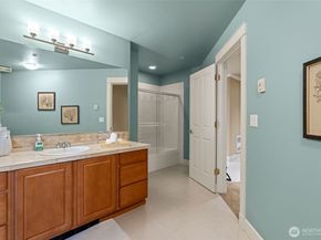 400 Walnut Street 301, Edmonds WA 98020