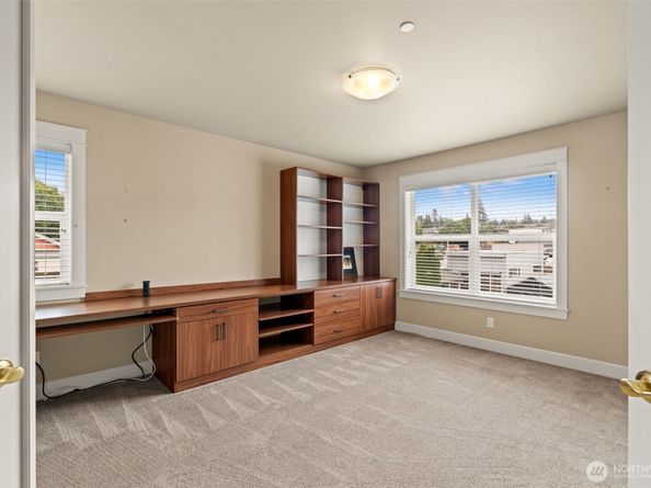 400 Walnut Street 301, Edmonds WA 98020
