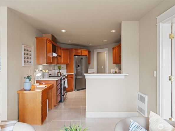 400 Walnut Street 301, Edmonds WA 98020