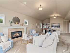 400 Walnut Street 301, Edmonds WA 98020