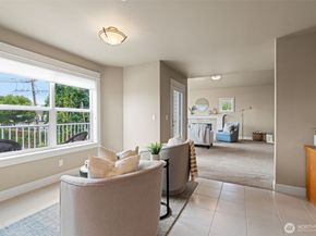 400 Walnut Street 301, Edmonds WA 98020