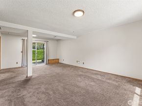 2402 SE 21st Street, Renton WA 98055