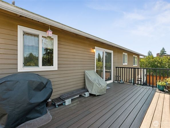 2402 SE 21st Street, Renton WA 98055
