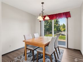 2402 SE 21st Street, Renton WA 98055