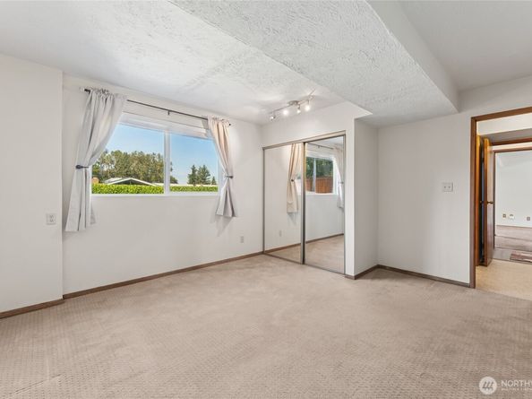 2402 SE 21st Street, Renton WA 98055