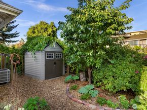 808 Aloha Place, Edmonds WA 98020