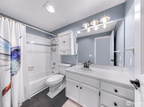 808 Aloha Place, Edmonds WA 98020