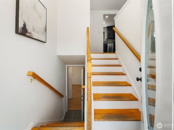 20101 95th Place NE, Bothell WA 98011