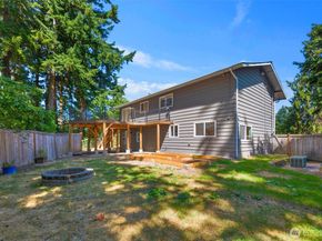 20101 95th Place NE, Bothell WA 98011