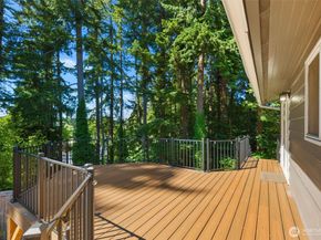 20101 95th Place NE, Bothell WA 98011