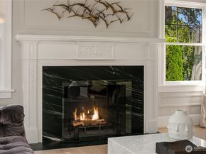 2400 E Louisa Street, Seattle WA 98112