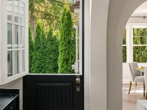 2400 E Louisa Street, Seattle WA 98112