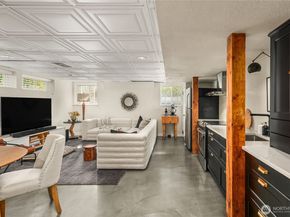 2400 E Louisa Street, Seattle WA 98112