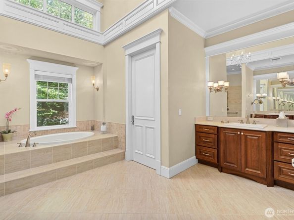 20115 223rd Avenue NE, Woodinville WA 98077