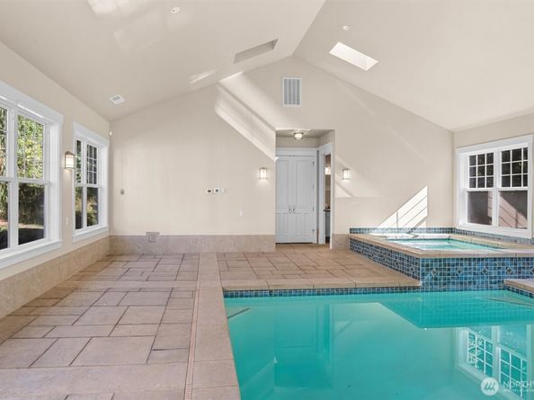 20115 223rd Avenue NE, Woodinville WA 98077