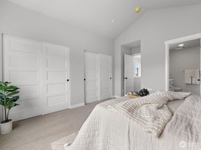 15726 40TH Avenue W C2, Lynnwood WA 98087